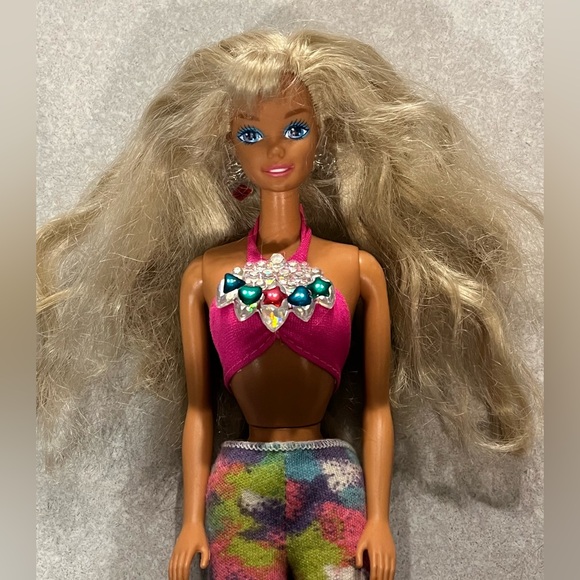 Vintage Lot of 4 Mattel Ken & Barbie Doll Lot w/ Outfits - Picture 2 of 14